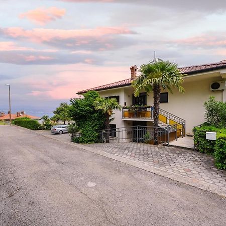 Apartments With A Parking Space Lovran, Opatija - 7869 Экстерьер фото