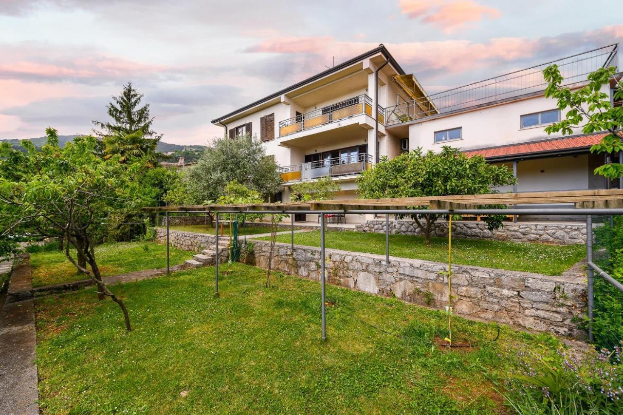Apartments With A Parking Space Lovran, Opatija - 7869 Экстерьер фото