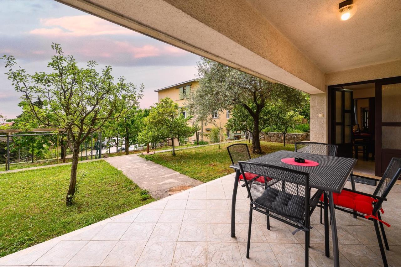 Apartments With A Parking Space Lovran, Opatija - 7869 Экстерьер фото
