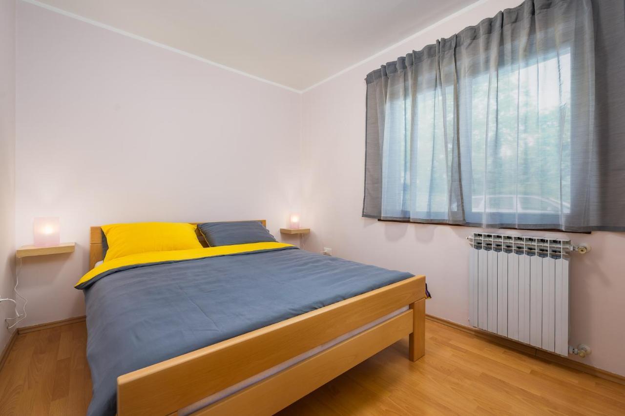 Apartments With A Parking Space Lovran, Opatija - 7869 Экстерьер фото