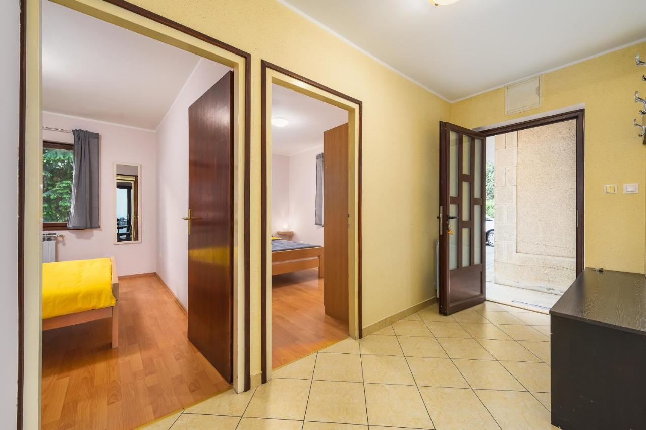 Apartments With A Parking Space Lovran, Opatija - 7869 Экстерьер фото